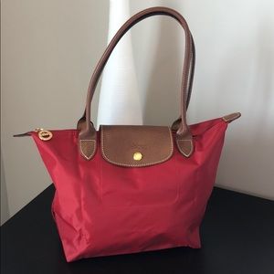 Longchamp NWOT Le Pliage Medium Tote Red
